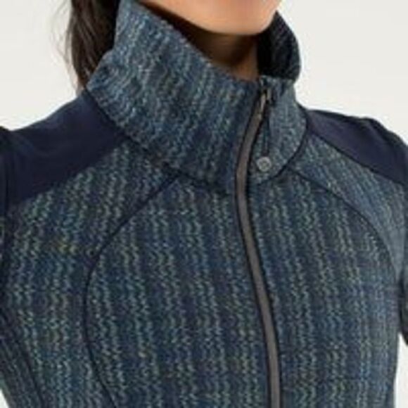 EUC Lululemon Nice Asana Jacket Ziqgy Wee August Inkwell / Inkwell Navy $118 2 - Picture 4 of 12